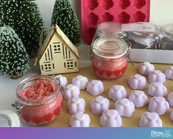 strawberry sugar scrub in ikea glass jars, mauve shower melts and ice tray