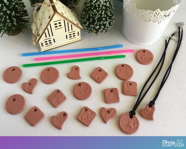 essential oil diffuser pendants made out of terracotta clay
