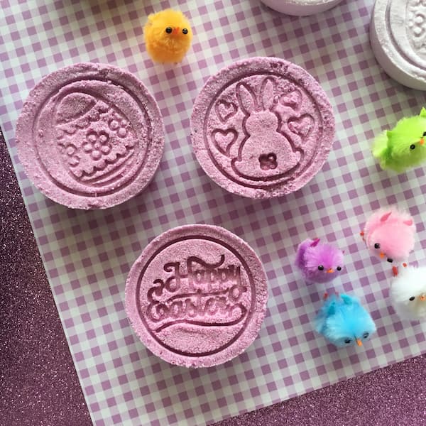 stamped easter bath bombs