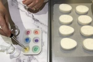 mixing six different colours of mica soap paint
